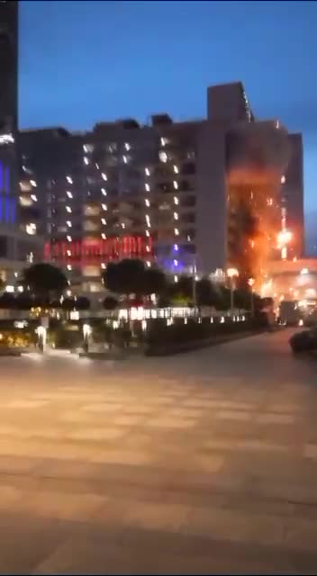Moscow Drone attack : the moment DRONE STRIKES Moscow city IQ tower