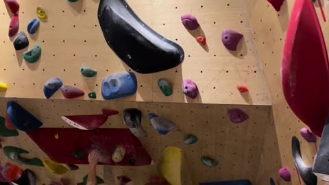 Rock climbing v4 left