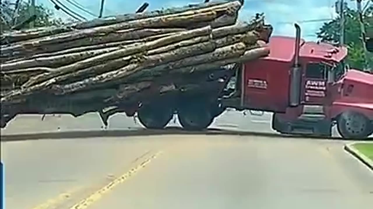 Top 16 truck accident