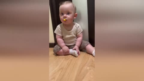 Hilarious Baby Videos: Try Not to Laugh or Grin