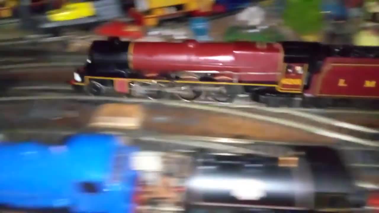 Thomas The Tank Engine & Friends #0158 4-6-2 6201 Queen Elizabeth Coachs From My Collection