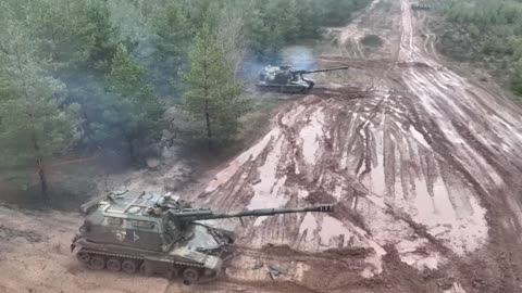 self-propelled guns "MSTA-S" in the NVO zone