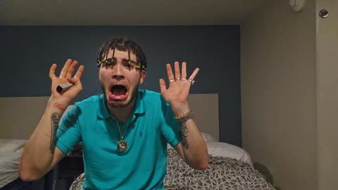 LilDealy Cracks under pressure & Breaks his shit