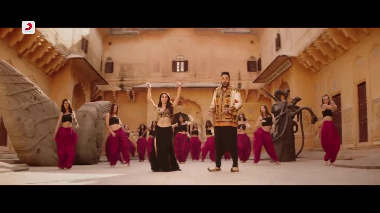 She Move It Like - Official Video _ Badshah _ Warina Hussain _ ONE Album