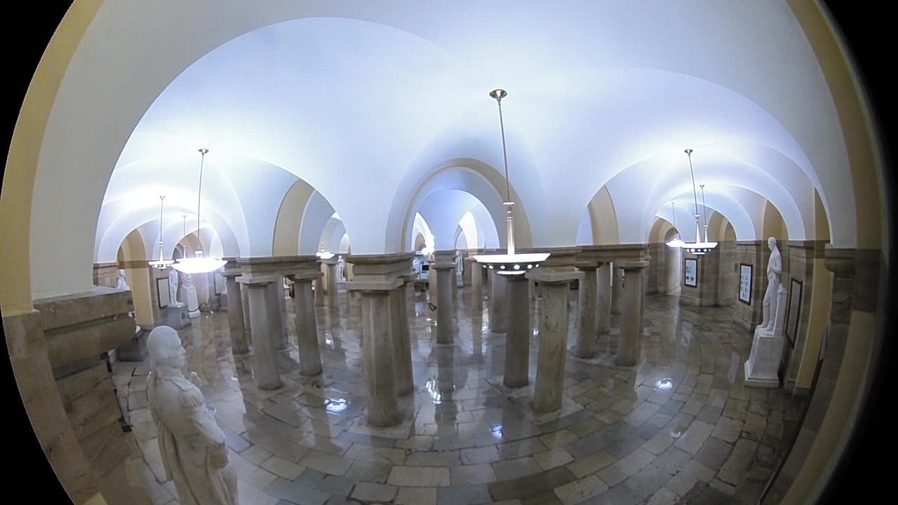 0403USCH01CryptSouth_2021-01-06_02h00min01s153ms.mp4