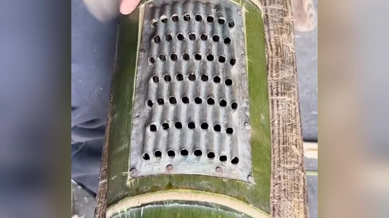 Making a hand planer from bamboo by a skill.