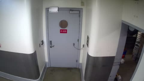 6128RHOBSBRSBST4Stairwell4_2021-01-05_19h40min01s017ms.mp4