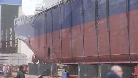 Ship Launch | 10 Awesome Waves, FAILS and CLOSE CALLS6