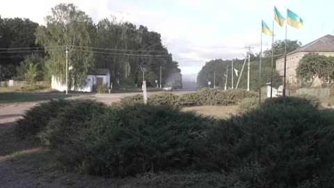 Russia says it thwarted Ukrainian charge to expand its incursion across border.mp4