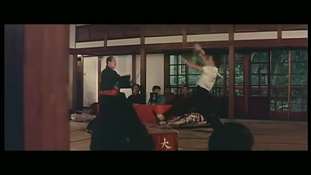 Jackie Chan fight