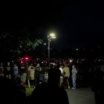 BREAKING: Active shooter reported at Six Flags Great America in Gurnee,IL.