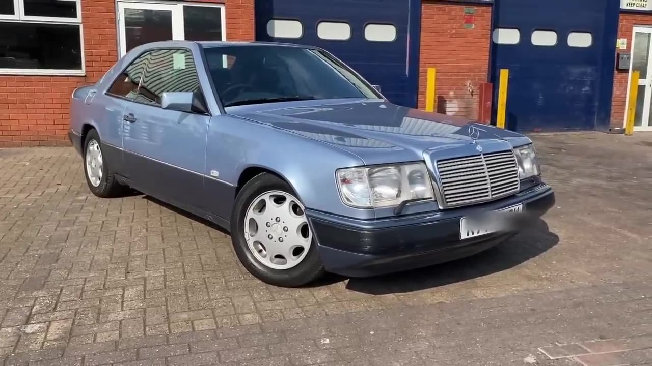 Mercedes E300 w124 - Full Leather Interior Repair