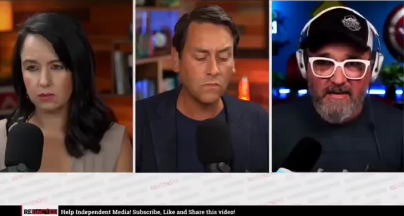 ⚫1894. Trump rescinded the law against Gain of Function at Faucis request