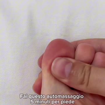 RIFLESSOLOGIA PLANTARE - Alleviare il mal di testa (Barbara Saccutelli)