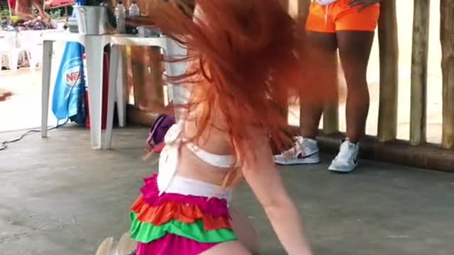 Brazilian sexy dancing