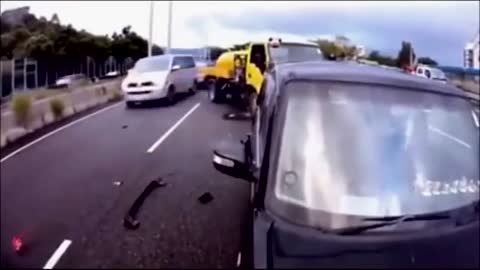Real Dashcam captures pileup involving a sewage truck