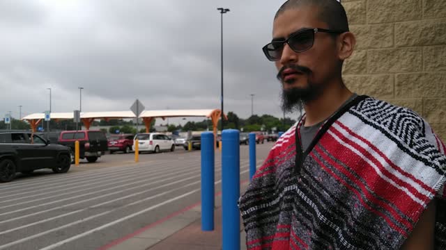 1/3.) AGENT shuts the word Down