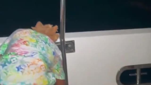 Rapper Kodak Black Throws $100,000 Into The Ocean