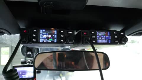 The CB Ham radio setup in my rubicon