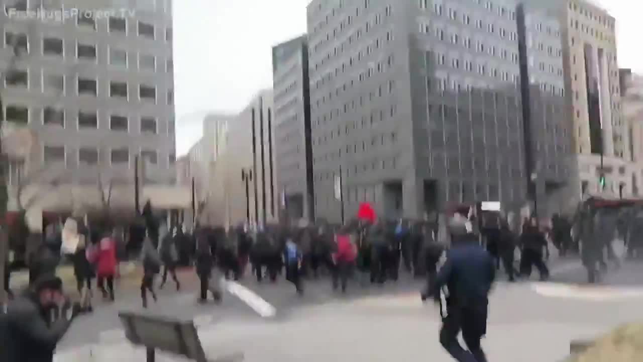 Leftists Destroying DC During Trump 2017 Inauguration