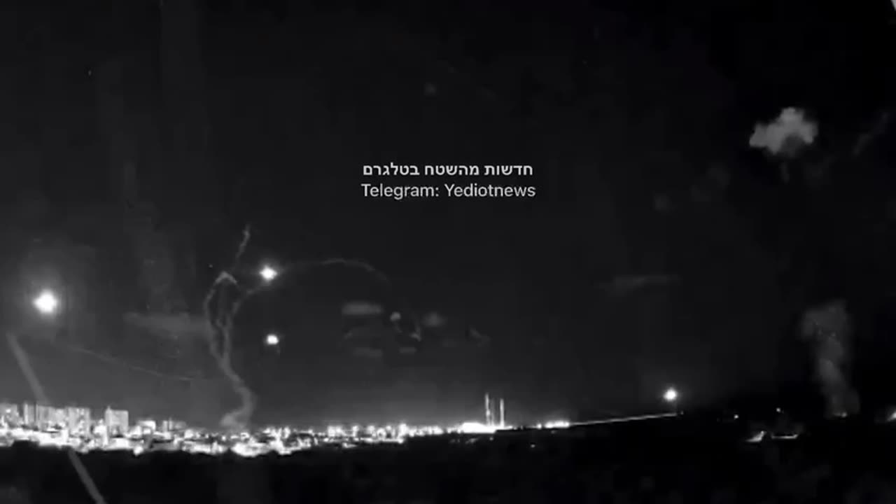 Night Vision of Hamas rocket attacks and interceptions by Israel's iron dome(No Sound)