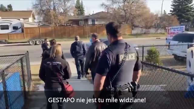 PASTOR ARTUR PAWŁOWSKI WYGANIA Z KOŚCIOŁA POLICJĘ W KANADYJSKIM CALGARY | Polskie Napisy