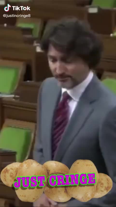 Justin Trudeau super cringe 2021