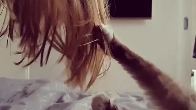 Caty Loves to Brush my Hair