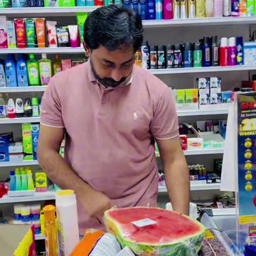 Valla dukandaar vs jawan