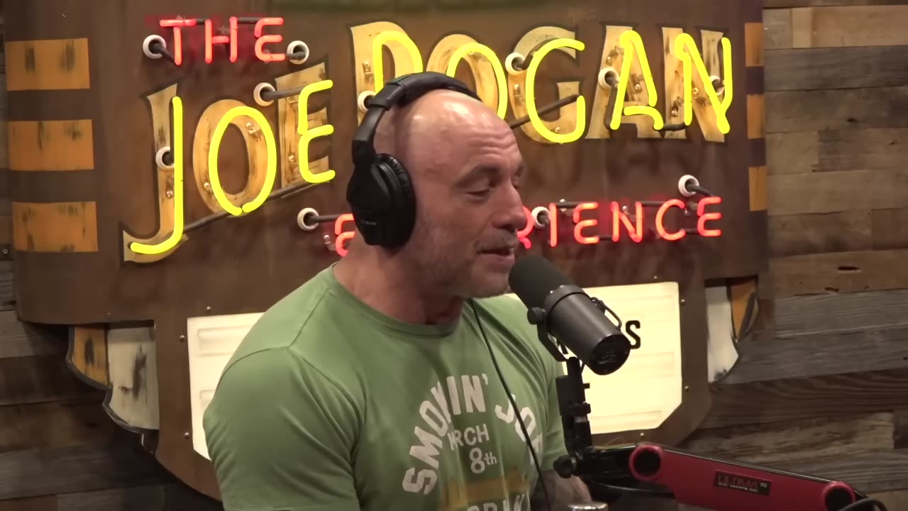 Joe Rogan You Can't Make Tropic Thunder Today