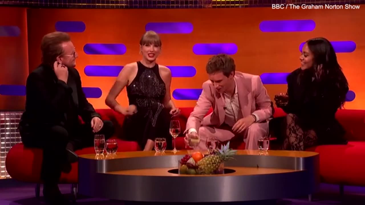 Taylor Swift tells Graham Norton about auditioning for Les Misérables