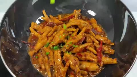 Braised chicken claw