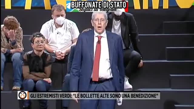 Nicola Porro, ospite a "Fuori dal Coro", si scatena come non mai in TV.