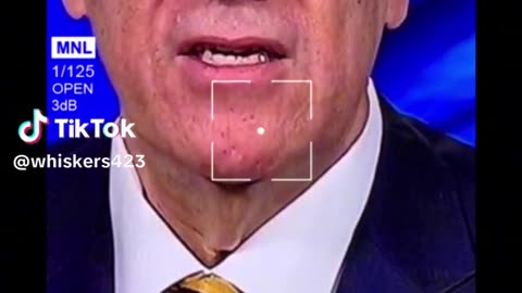 Former U.S.Secretary of State Pompeo's mask was torn during the live broadcast!