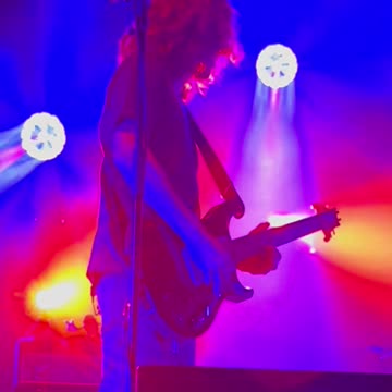 Jeremy Schon (Pigeons Playing Ping Pong) - LIVE @ Avondale (Short 16)