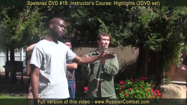 How to defend against a dog. Self defense against dog attack. So easy to protect yourself from dogs.