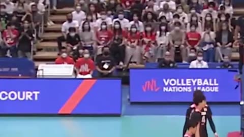Monster Blocker - Mens Volleyball