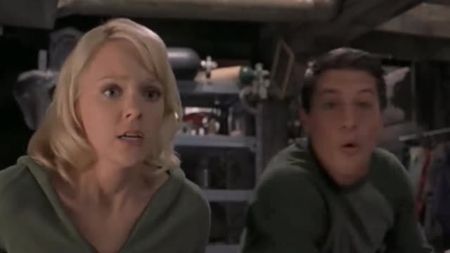 Scary Movie 3 (11/11) Movie CLIP - Down the Well (2003)