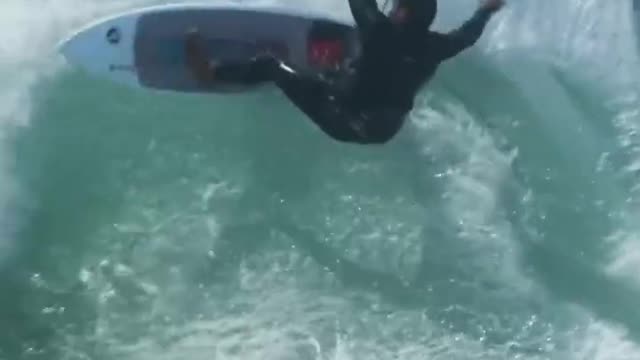 surfing makes me happy