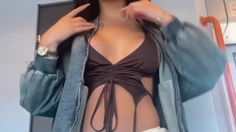 good vision seeing her