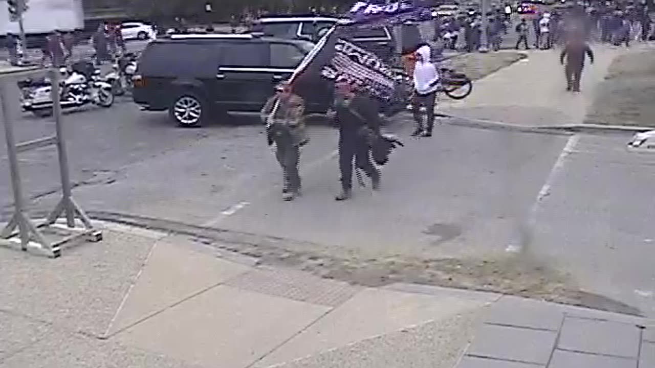 0783KIO00K23NJ-CNW_2021-01-06_14h40min00s960ms.mp4