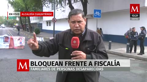 Familiares de personas desaparecidas realizan bloqueo en la Fiscalía de la CdMx