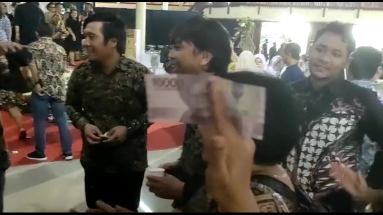 Javanese wedding Party