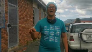 Aunties filmed bashing skollie with hammers