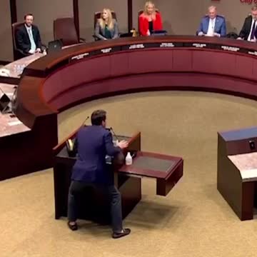 In the US state of Texas, a local official showed support for Ukraine with the help of rap