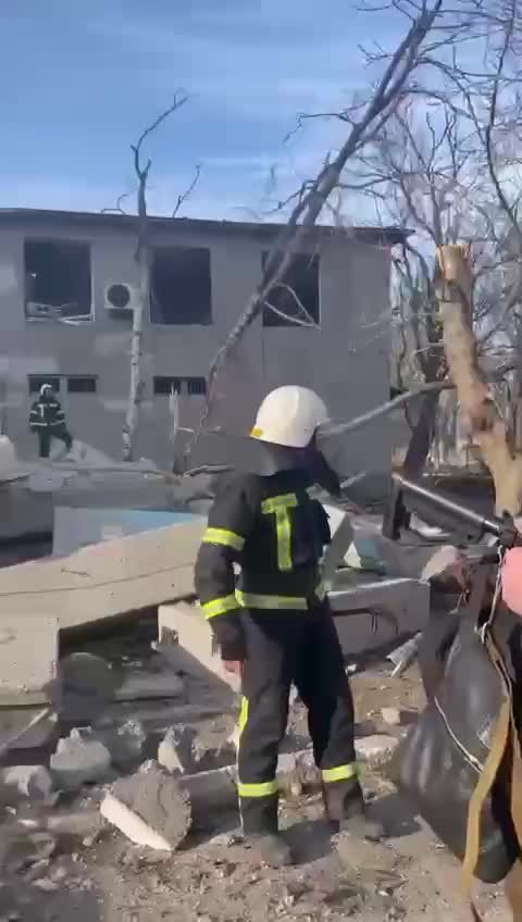The consequences of an airstrike on a school in Mykolaiv.