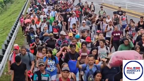 Massive 2500 Migrant caravan headed to the US border.