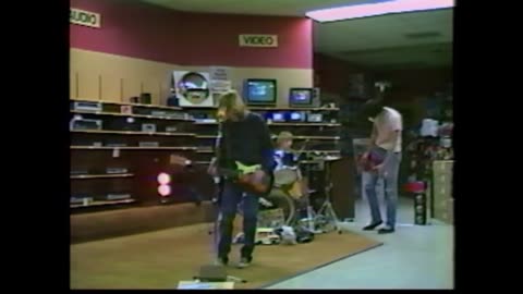 Nirvana January 24th 1988 RadioShack Aberdeen WA terrawav.com