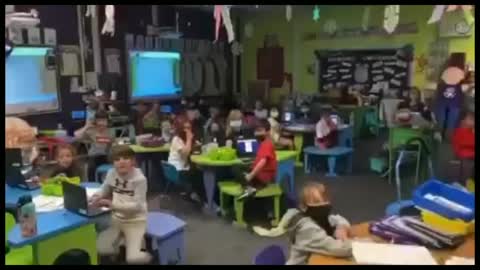 Las Vegas elementary school children react to mask-free policy announcement