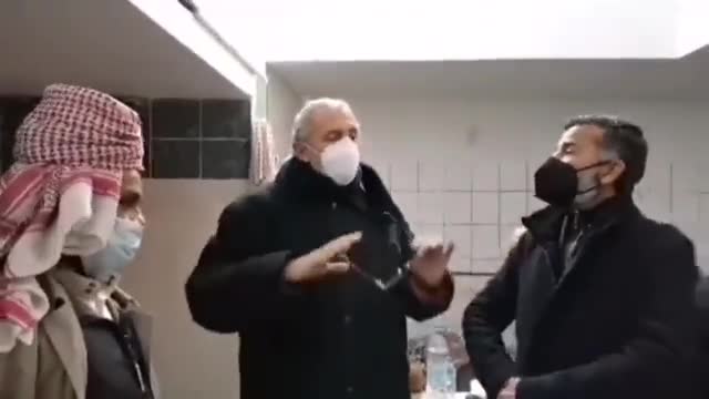 ΚΩΝΣΤΑΝΤΙΝΟΥ ΚΕΕΡΦΑ-"Άδειες για τζαμιά σε κάθε γειτονιά"